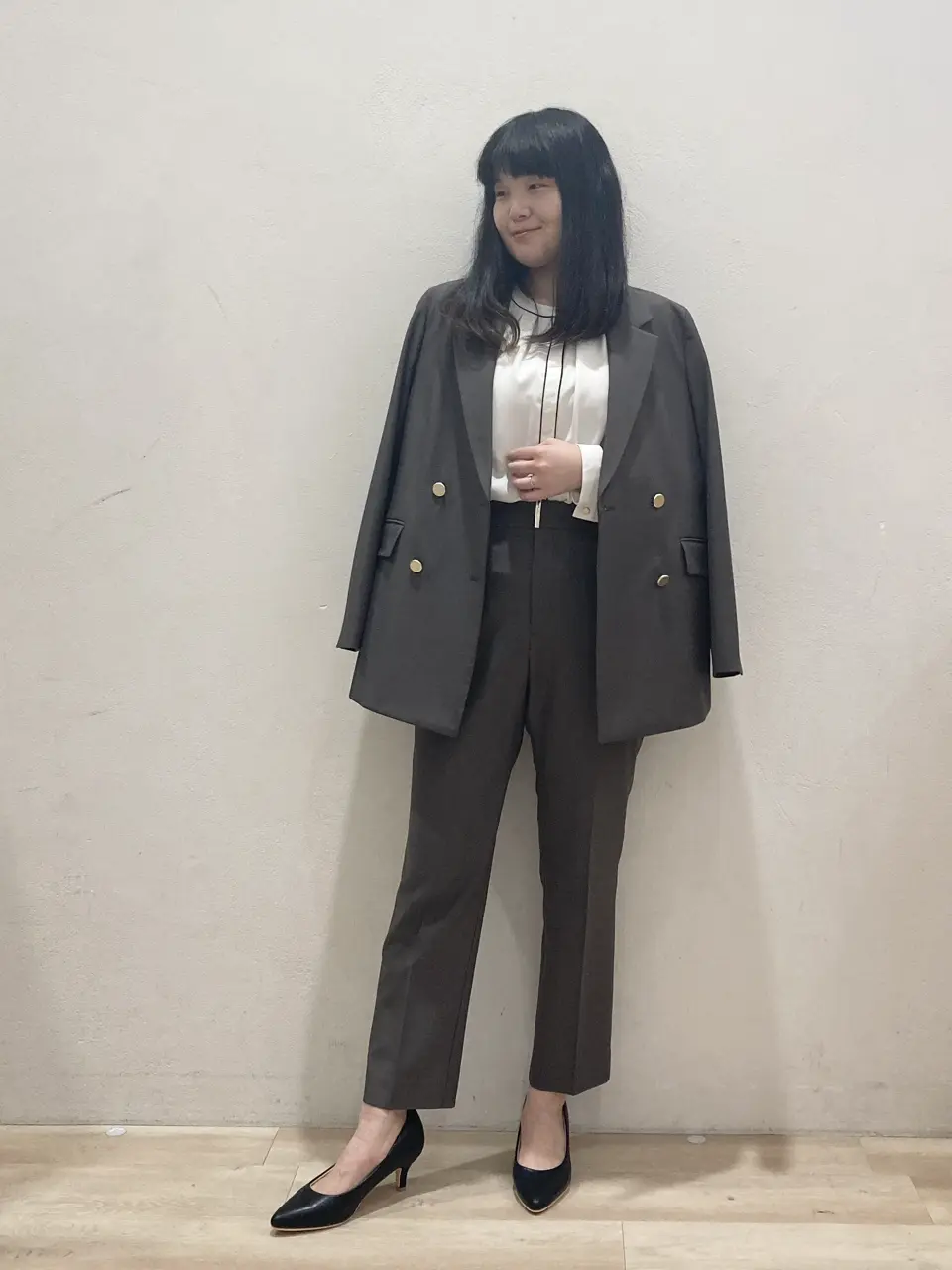 ANY SIS 川根　彩 コーディネート画像