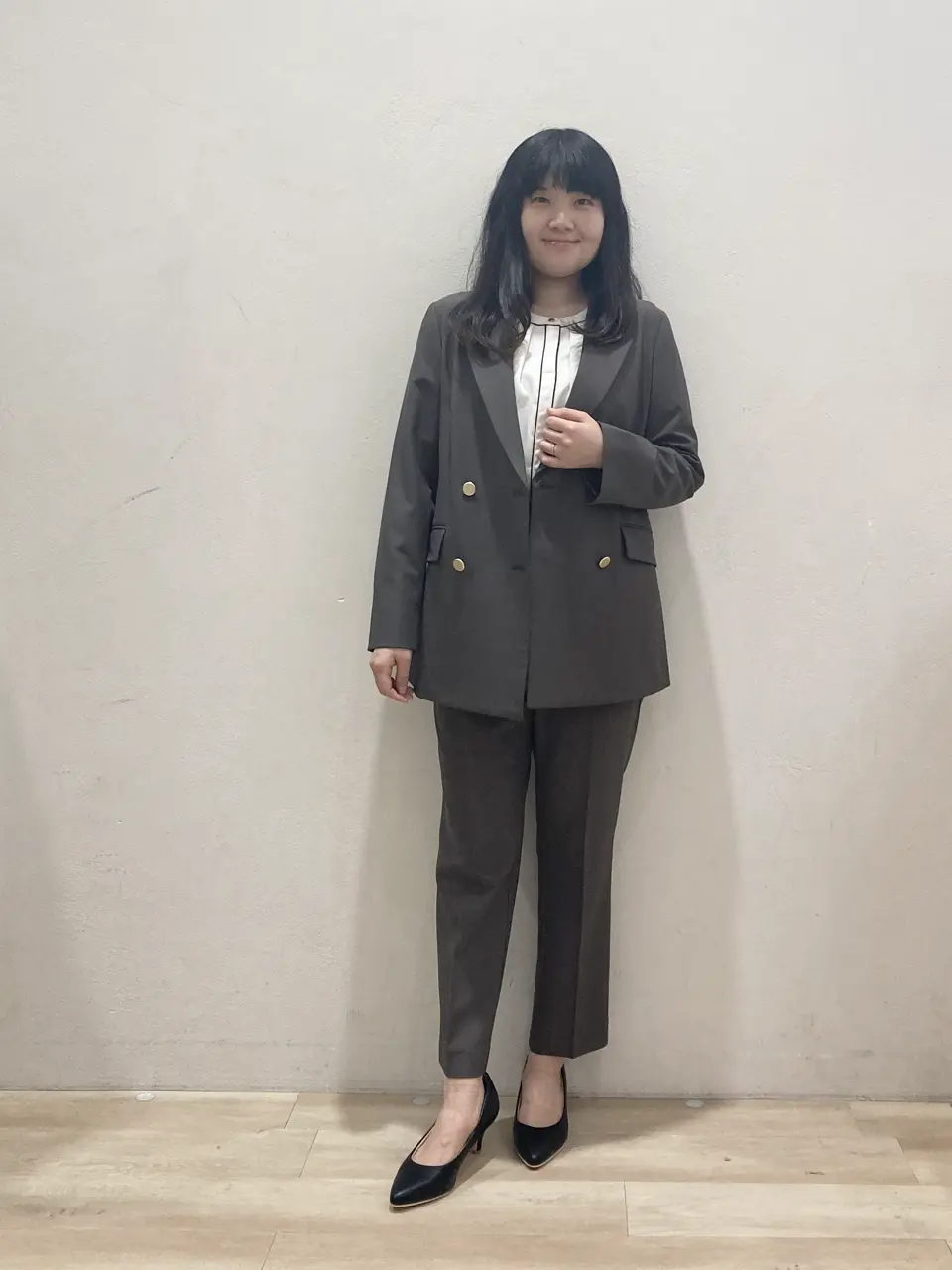 ANY SIS 川根　彩 コーディネート画像