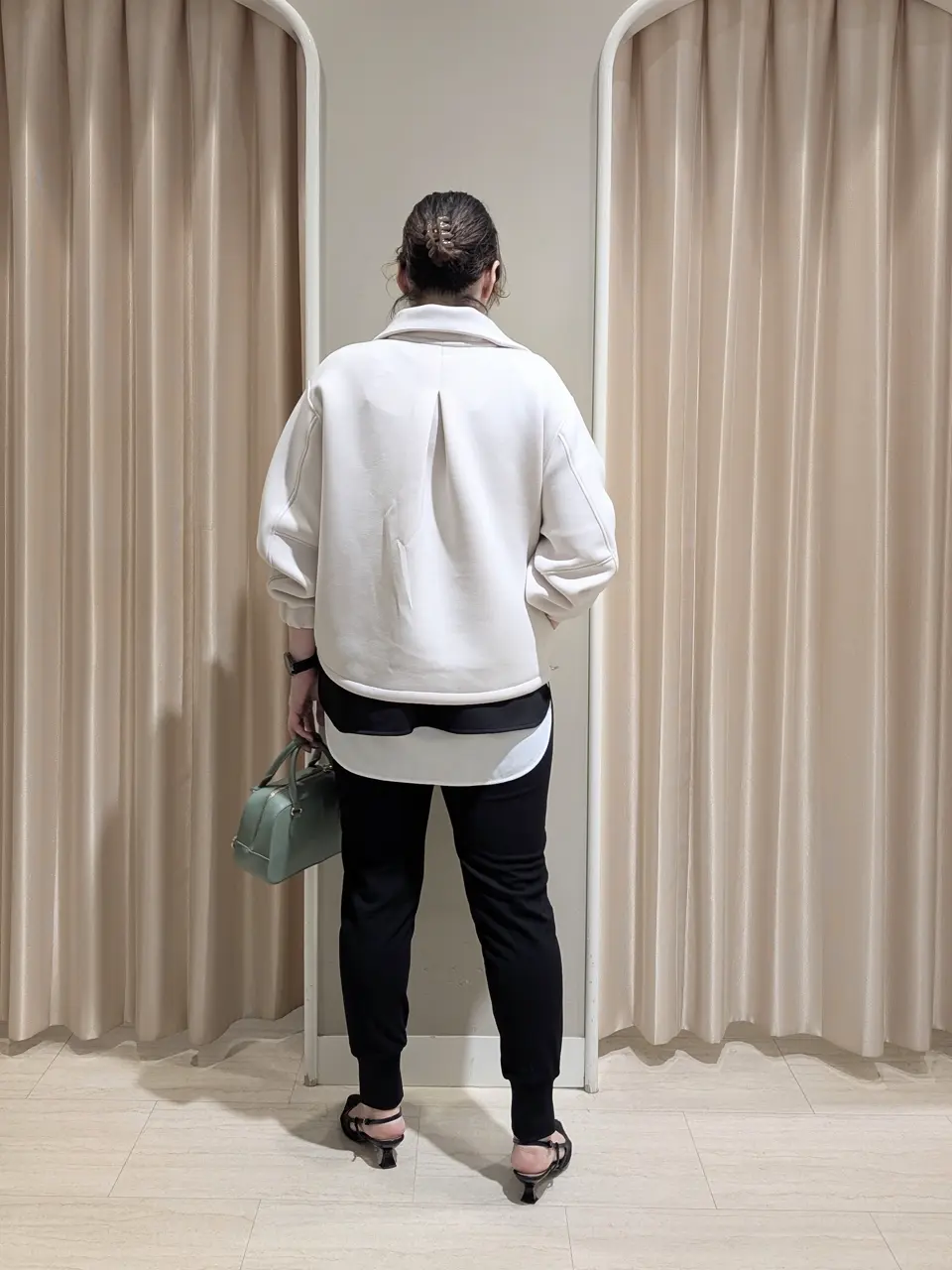 UNFILO 吉本 コーディネート画像