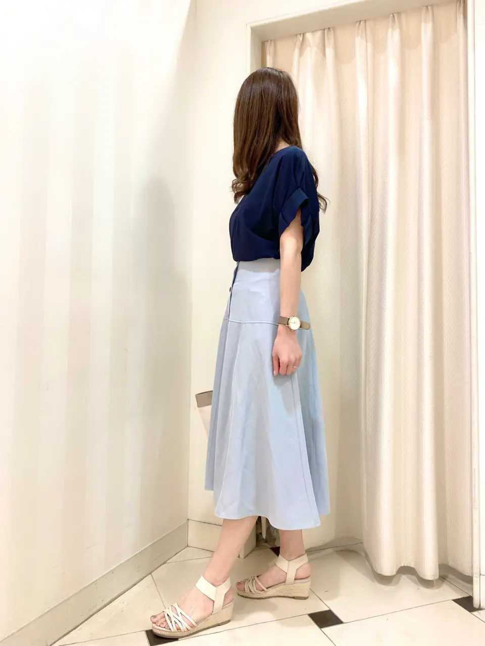 ANY SIS 金井 コーディネート画像