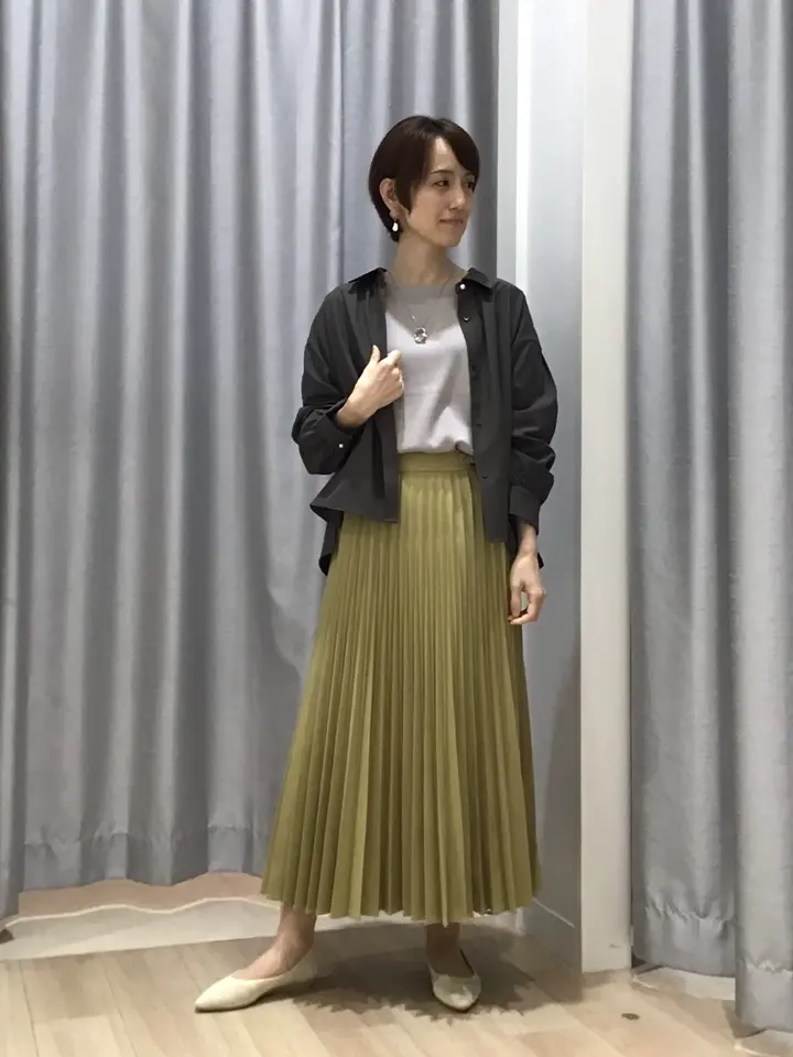 ANY SIS 田中 コーディネート画像