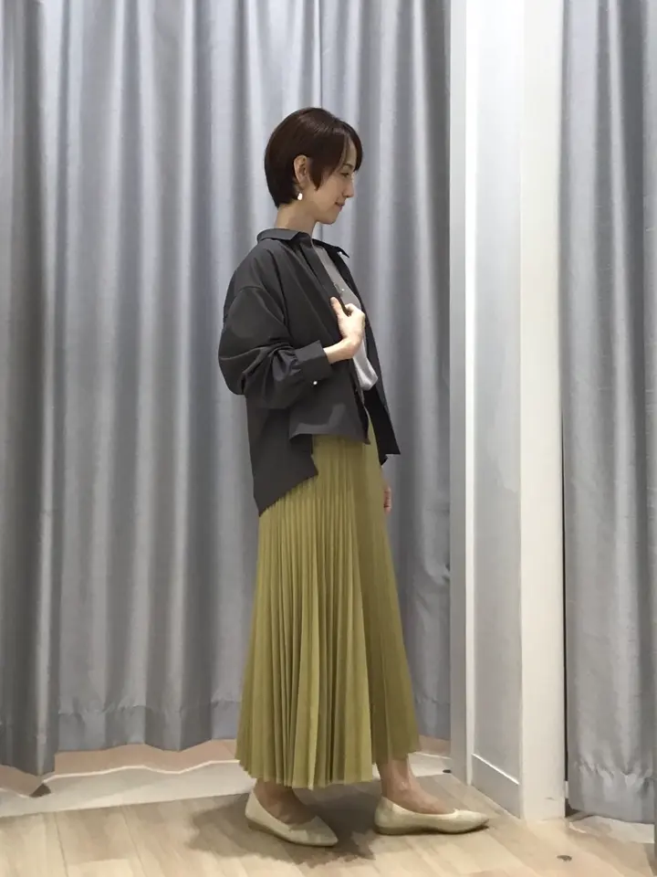 ANY SIS 田中 コーディネート画像