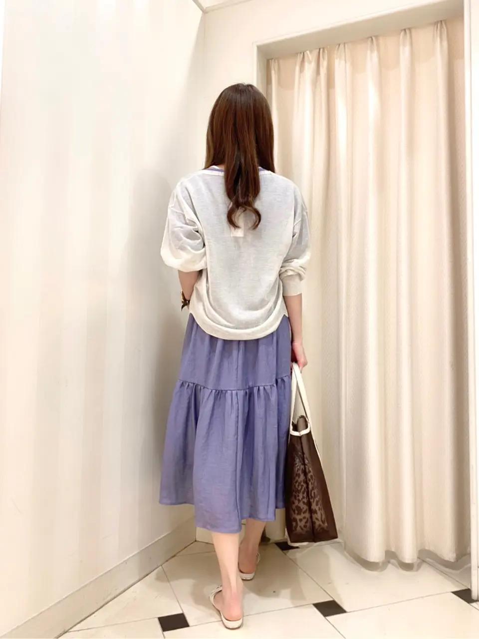 ANY SIS 金井 コーディネート画像