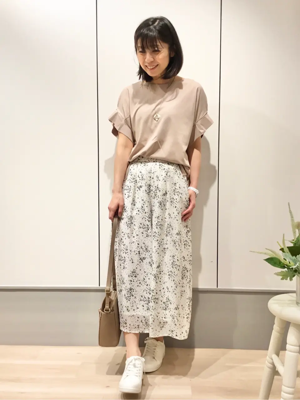 ANY SIS 山本 コーディネート画像