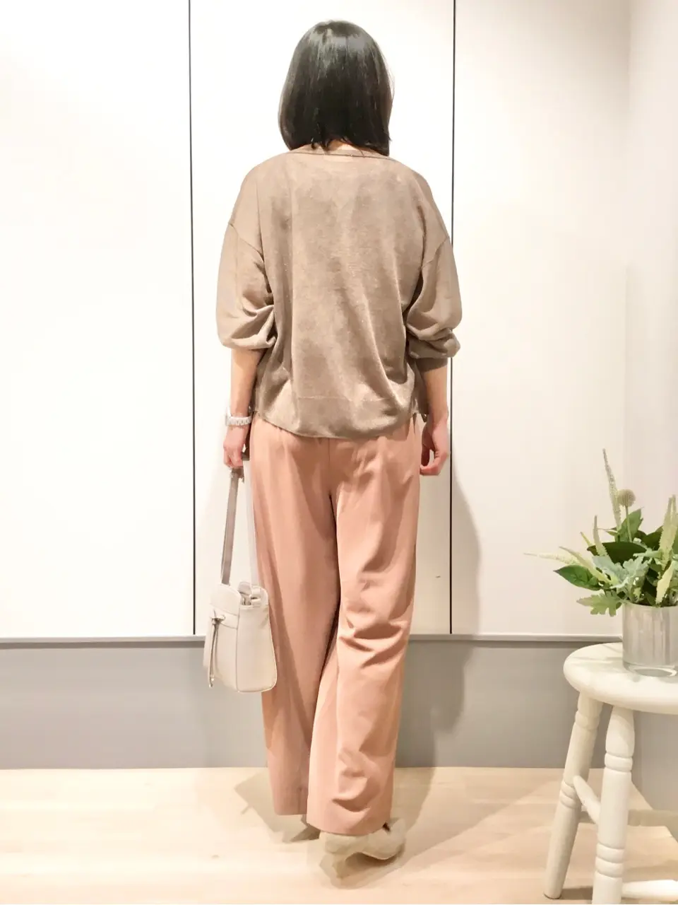 ANY SIS 山本 コーディネート画像