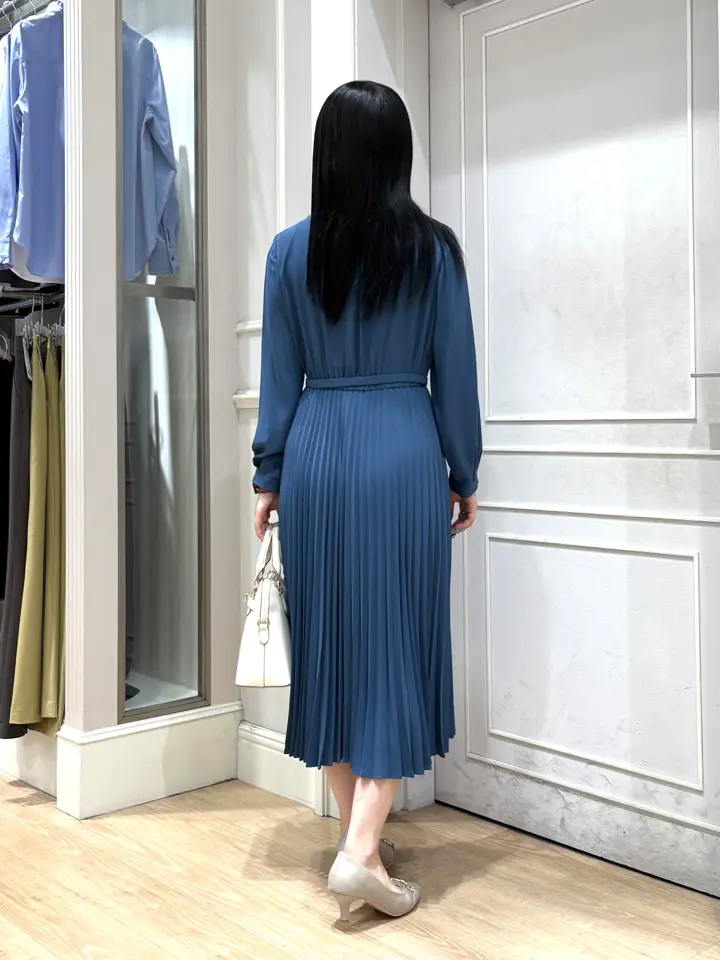 ANY SIS erika コーディネート画像