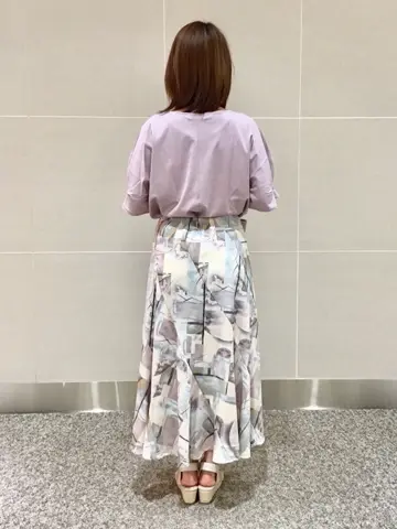 ANY SIS 浅野 コーディネート画像