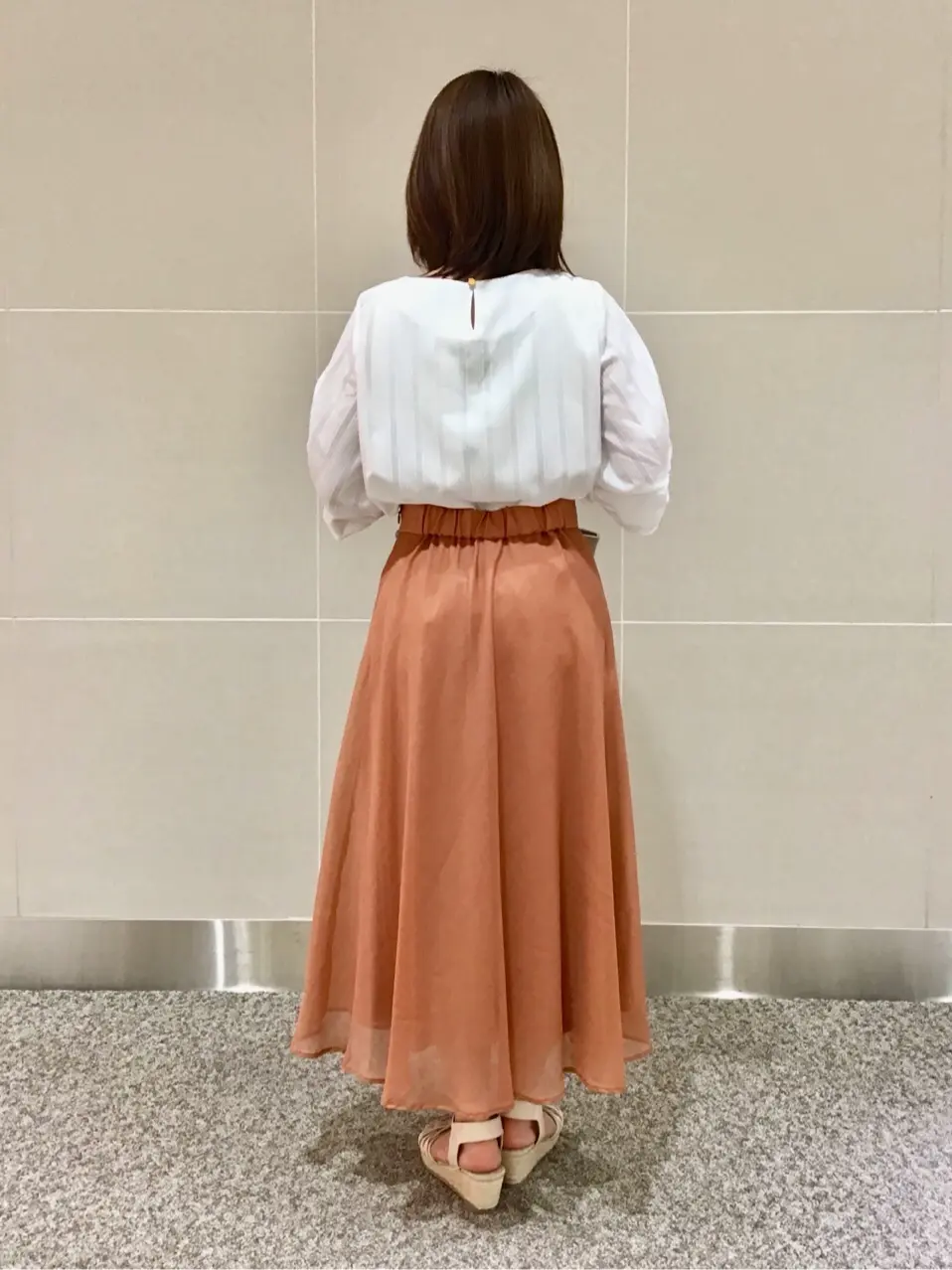 ANY SIS 浅野 コーディネート画像