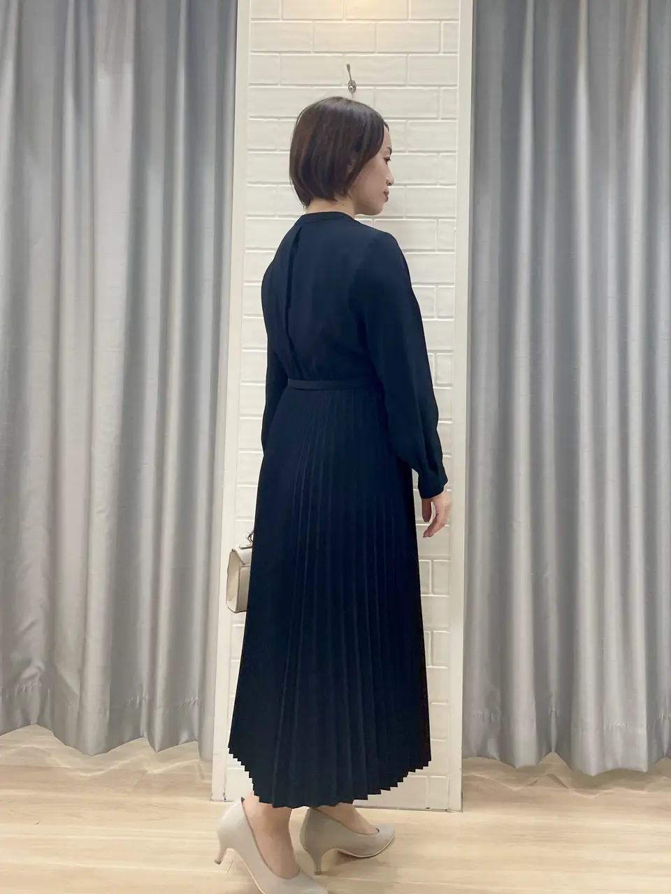 ANY SIS 丸岡 コーディネート画像