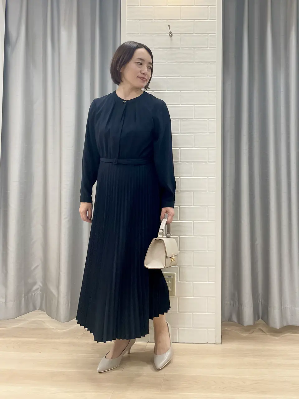 ANY SIS 丸岡 コーディネート画像