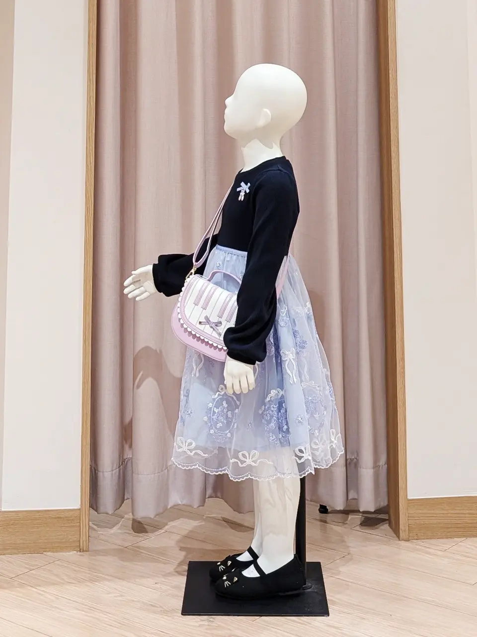 ANY 奥原 コーディネート画像