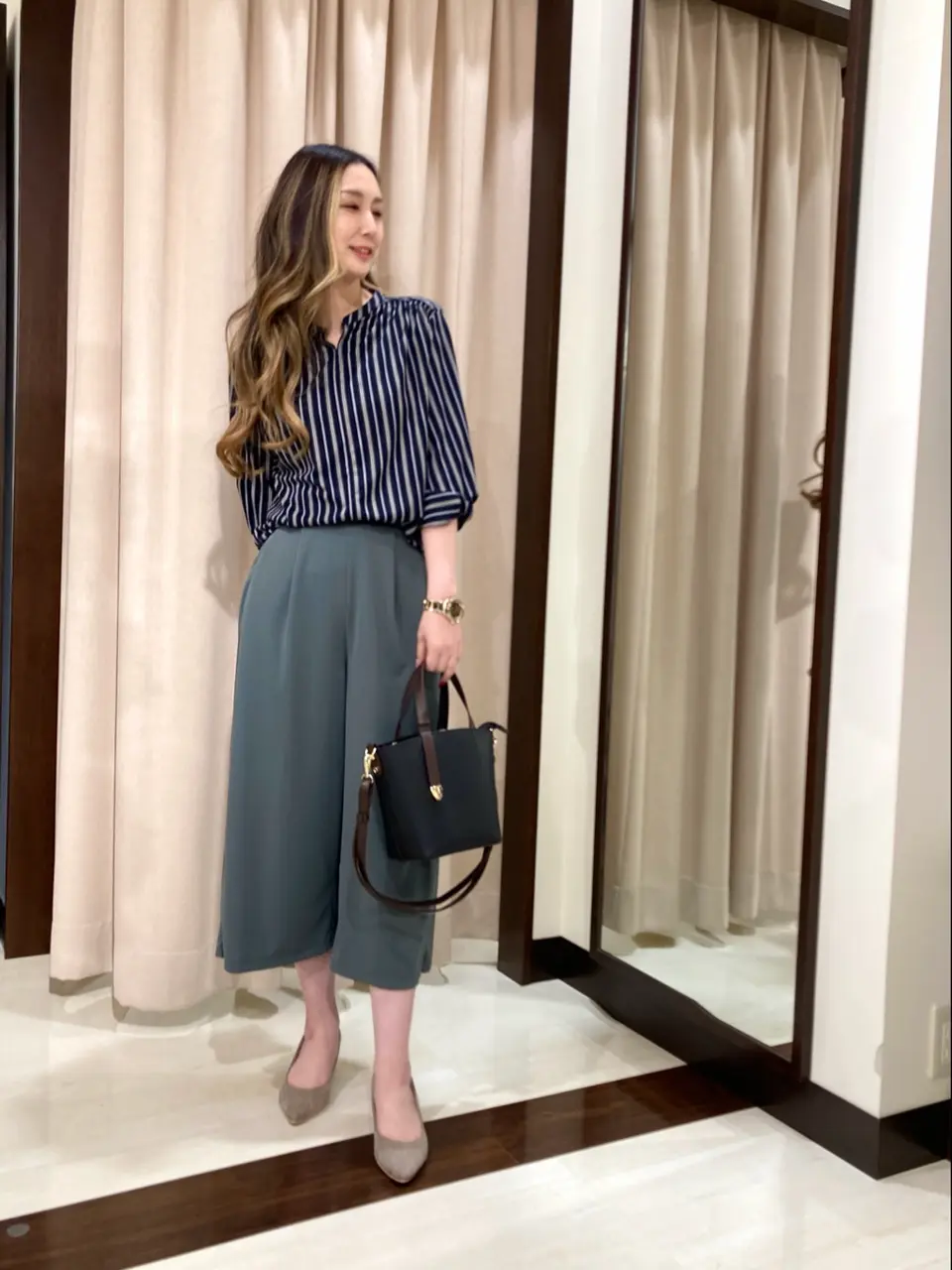 ANY SIS STAFF コーディネート画像