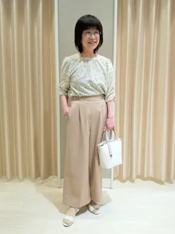 ANY SIS 岡本 コーディネート画像