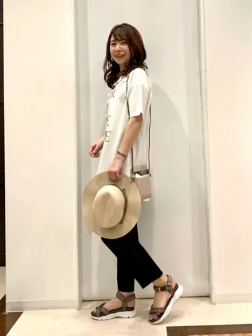 ANY SIS 横田 コーディネート画像