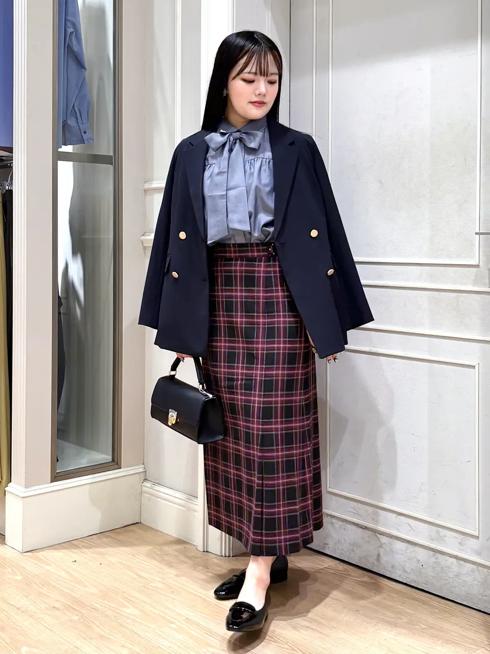 ANY SIS erika コーディネート画像