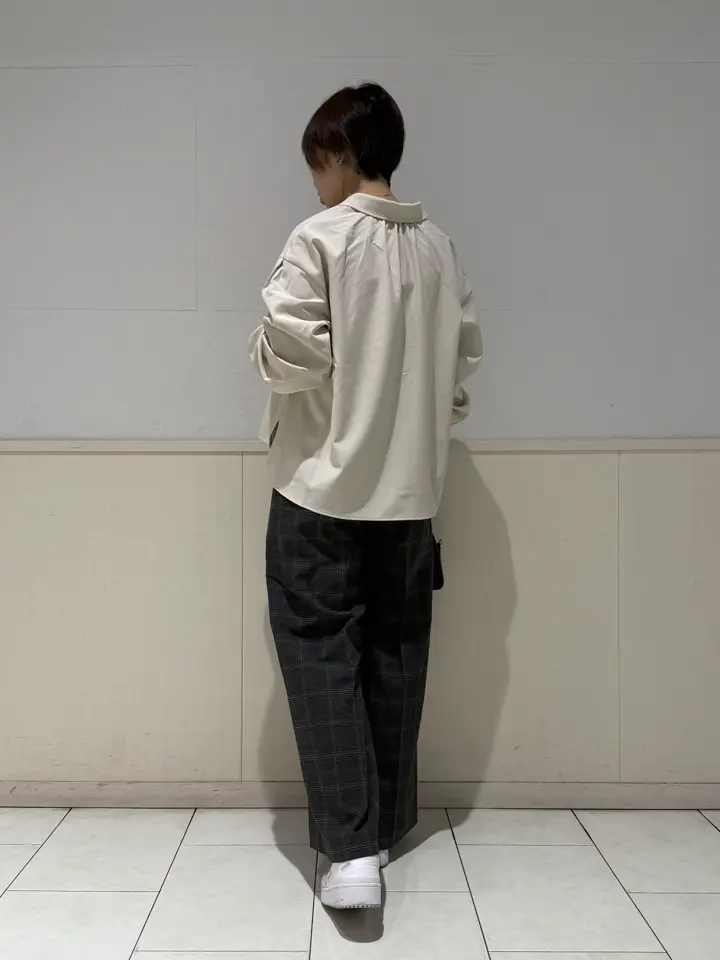 ANY SIS 村上 コーディネート画像