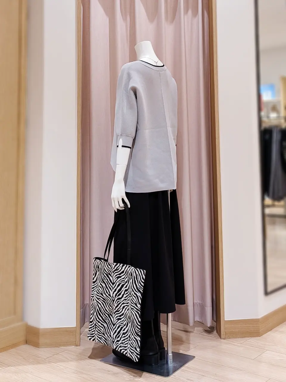 ANY 岩田 コーディネート画像