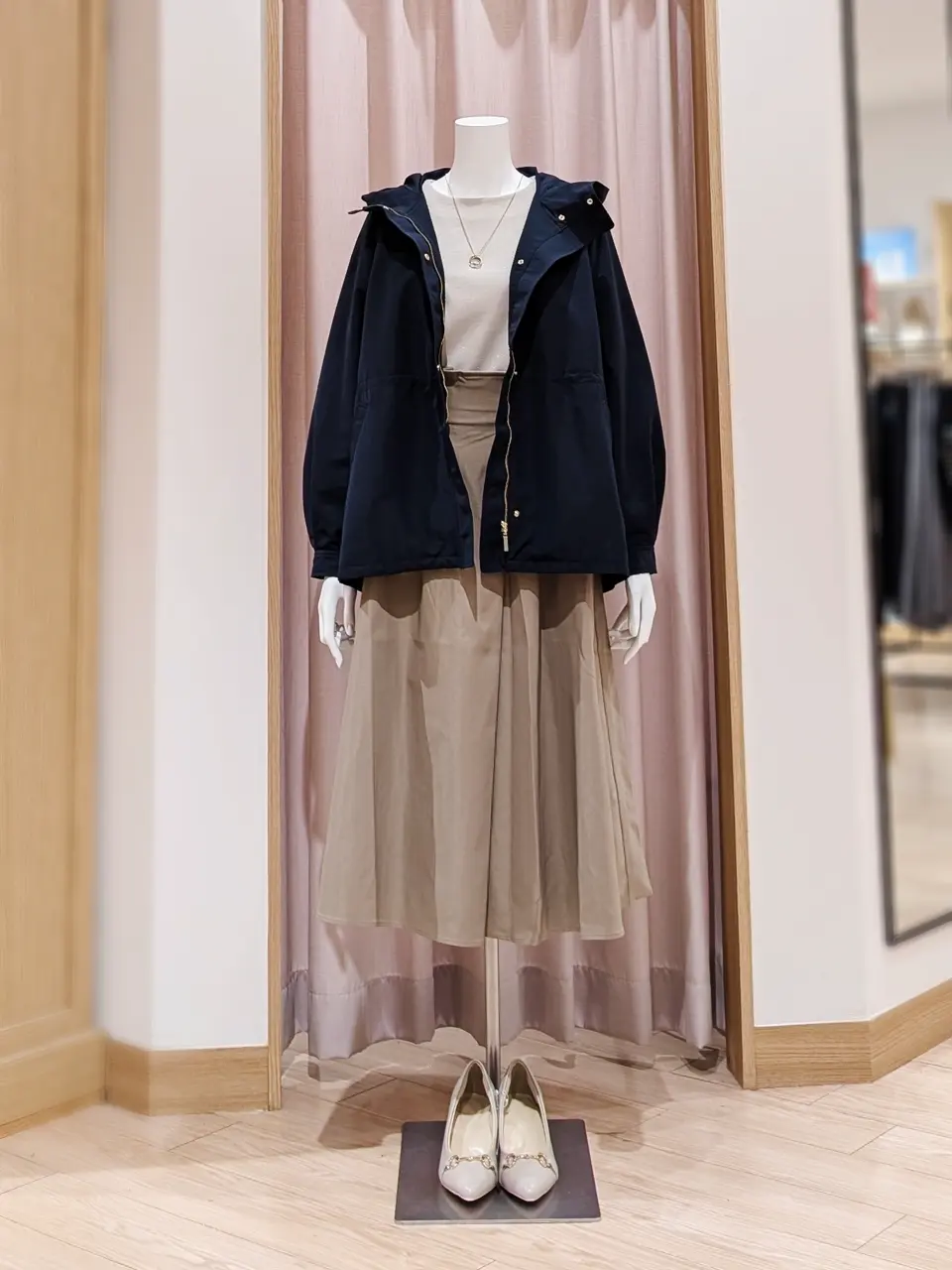 ANY SIS 岩田 コーディネート画像