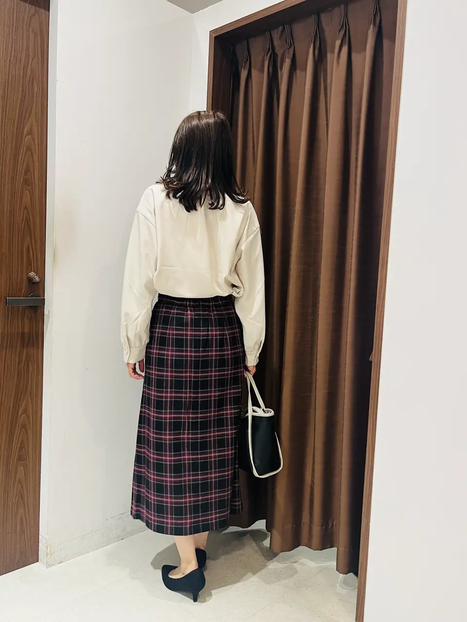 ANY SIS 石川 コーディネート画像