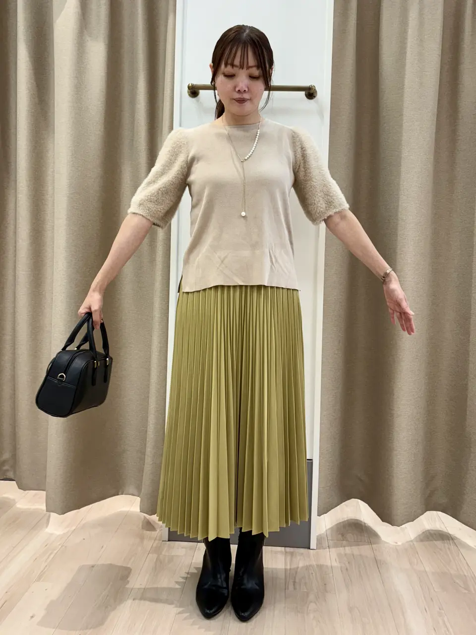 ANY SIS 笠羽 コーディネート画像