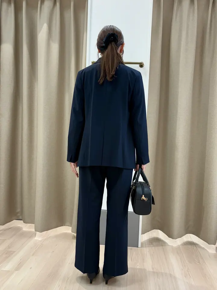 ANY SIS 笠羽 コーディネート画像