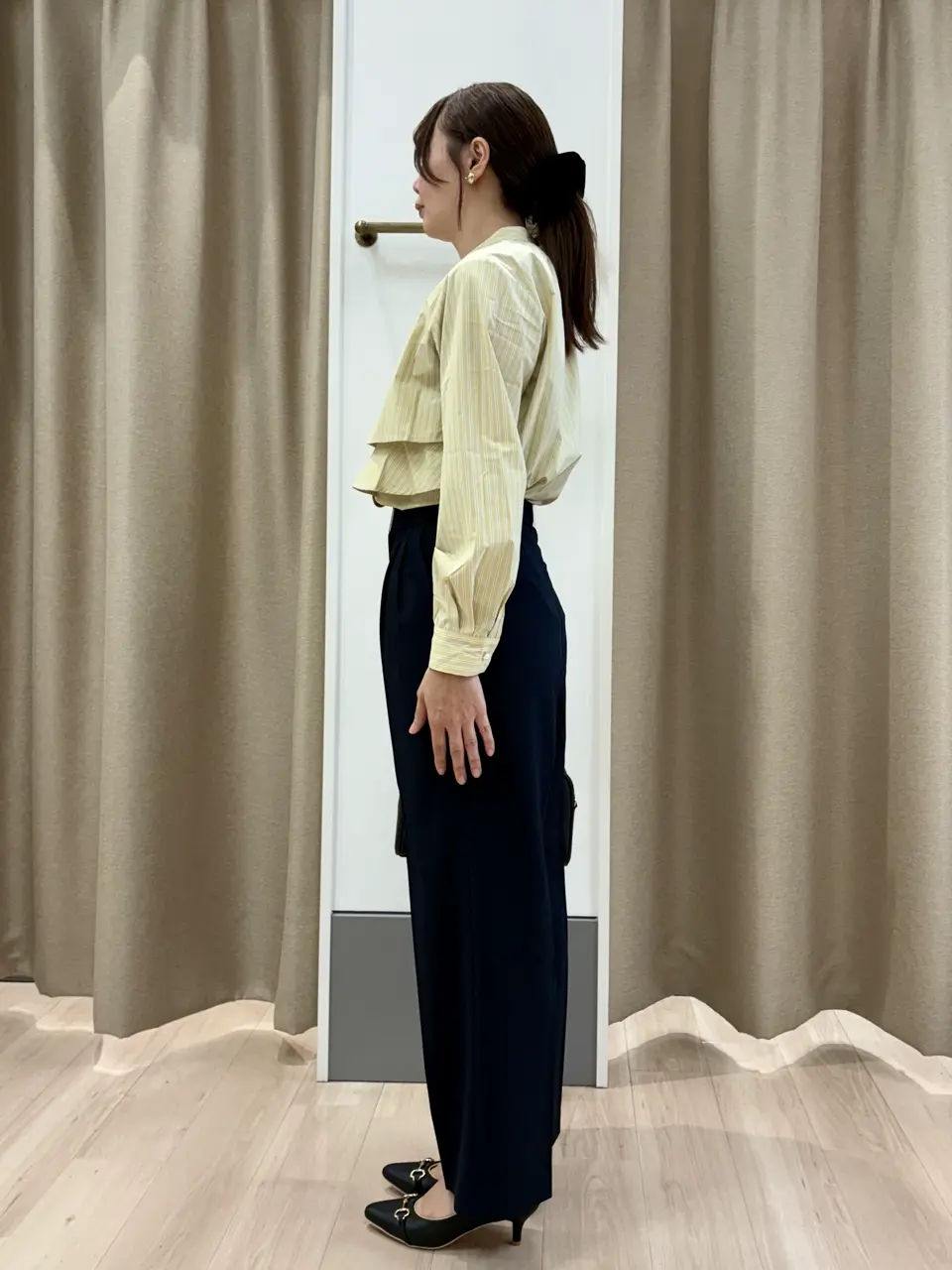 ANY SIS 笠羽 コーディネート画像