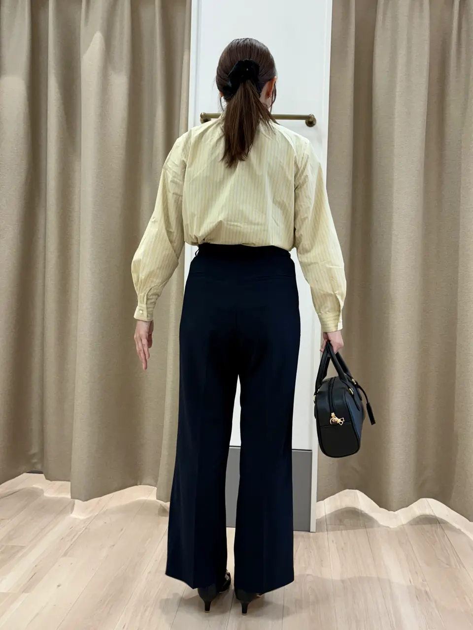 ANY SIS 笠羽 コーディネート画像