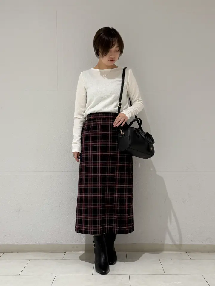 ANY SIS 村上 コーディネート画像