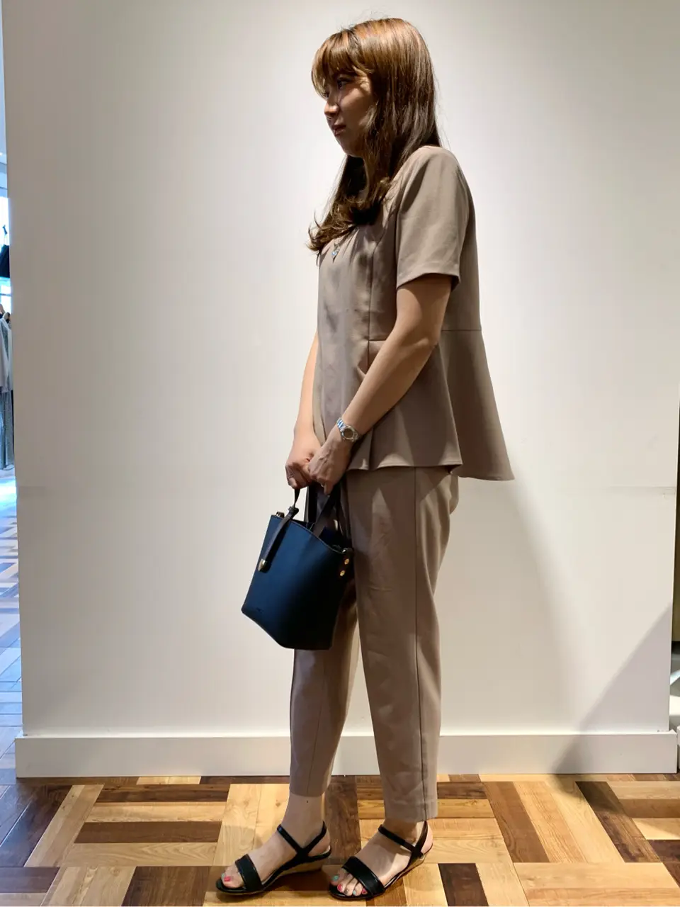 ANY SIS 石川 コーディネート画像