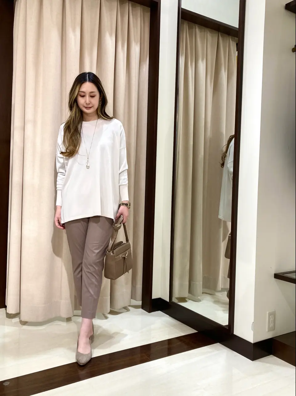 ANY SIS STAFF コーディネート画像