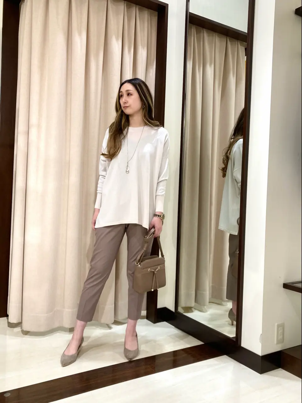 ANY SIS STAFF コーディネート画像