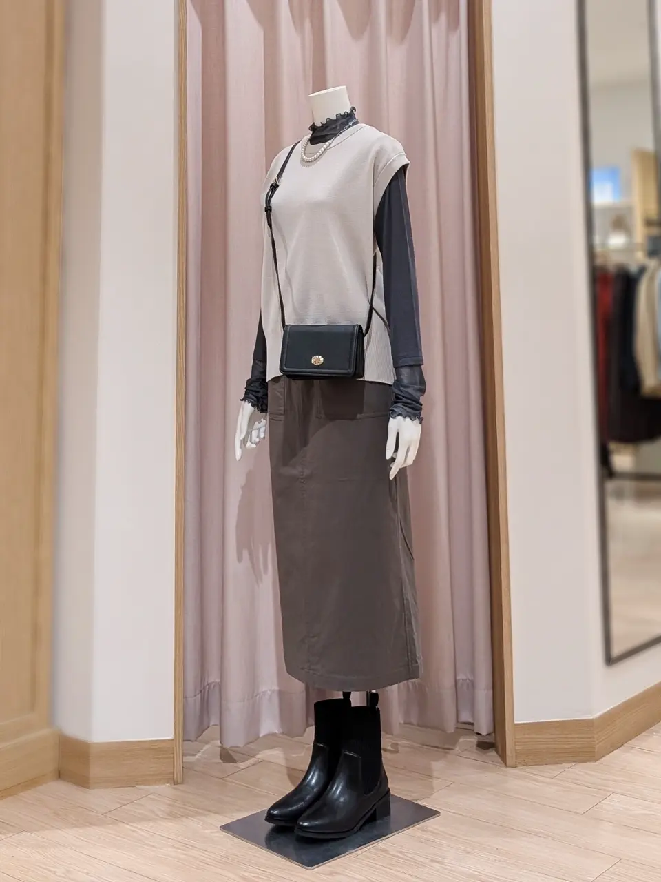 ANY 岩田 コーディネート画像