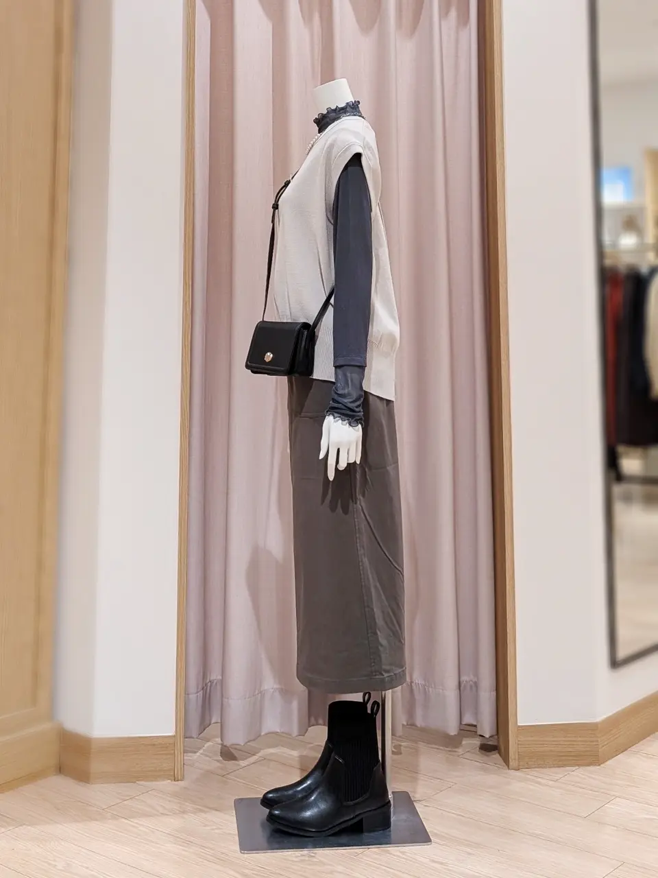 ANY 岩田 コーディネート画像