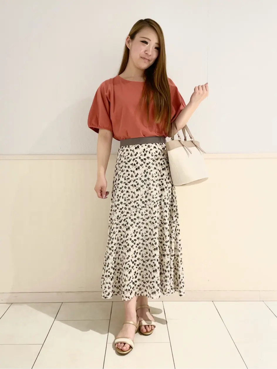 ANY SIS 土居 コーディネート画像