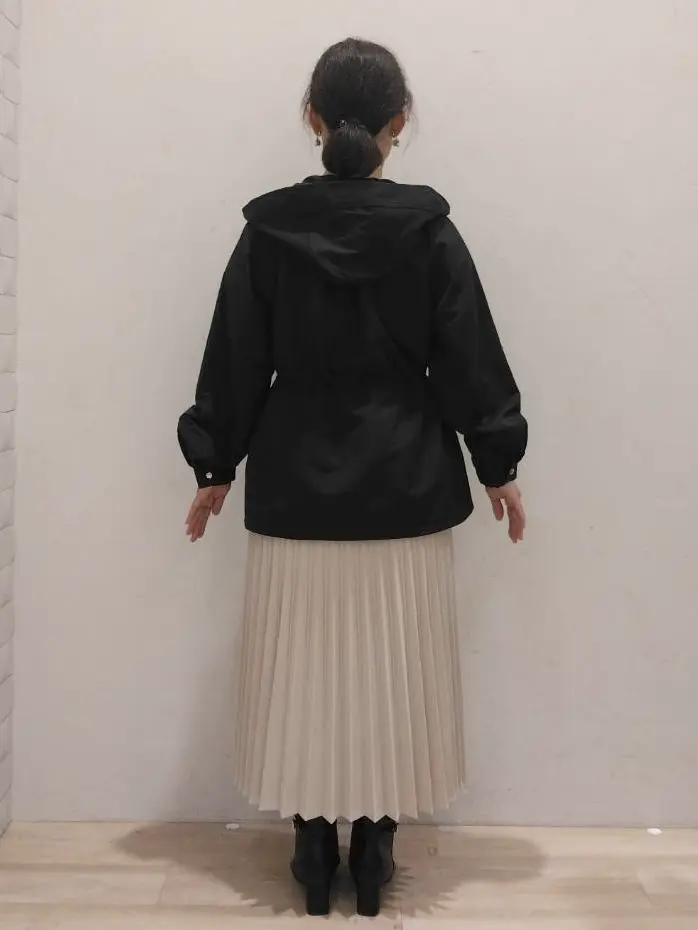 ANY SIS 西出 コーディネート画像