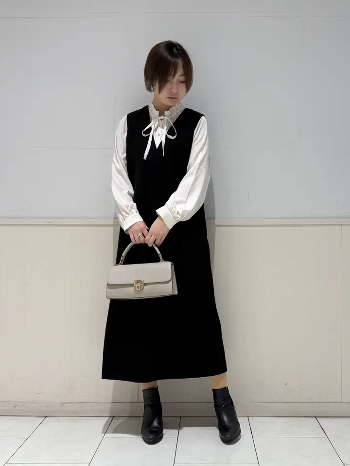 ANY SIS 村上 コーディネート画像