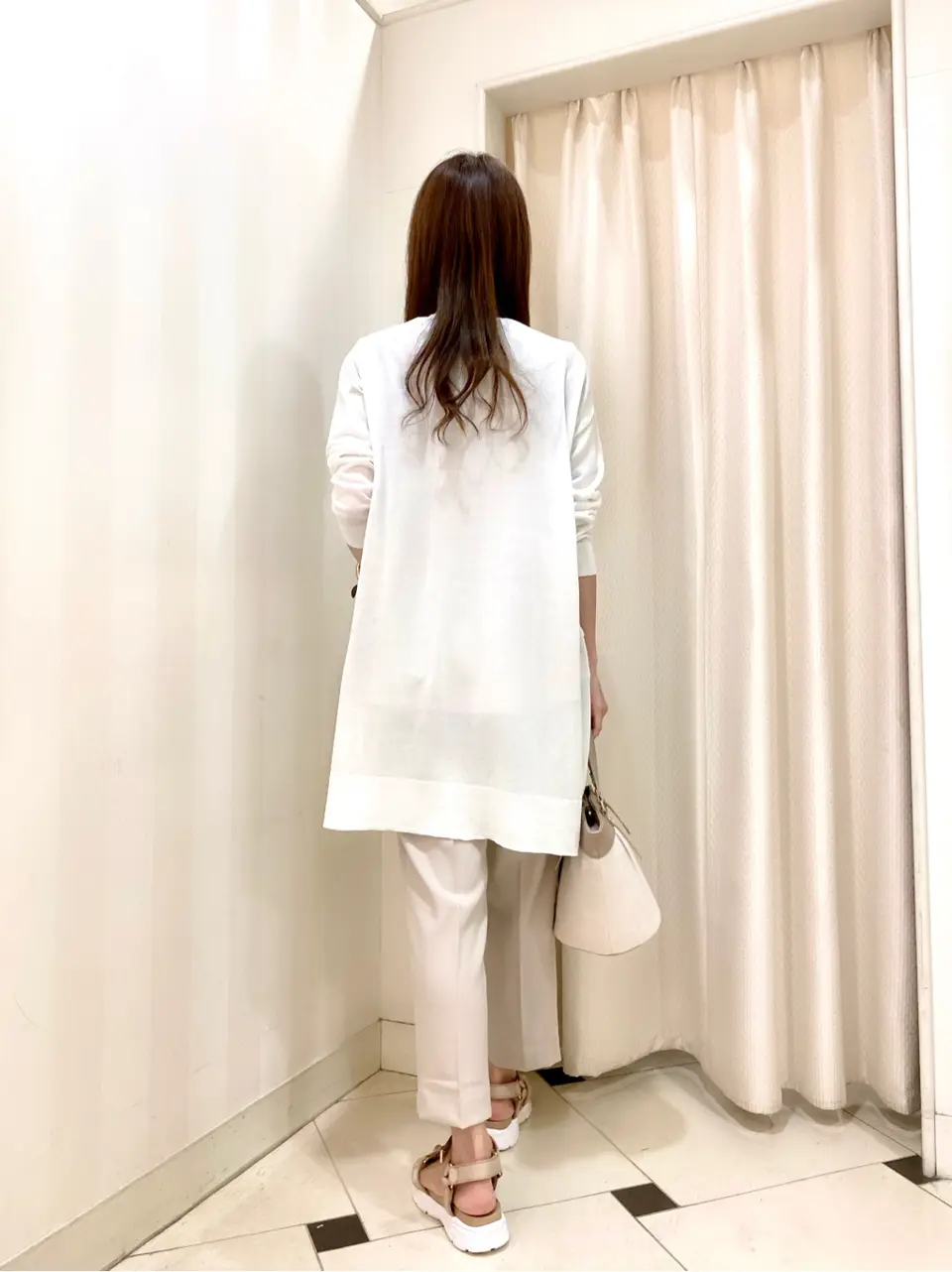 ANY SIS 金井 コーディネート画像