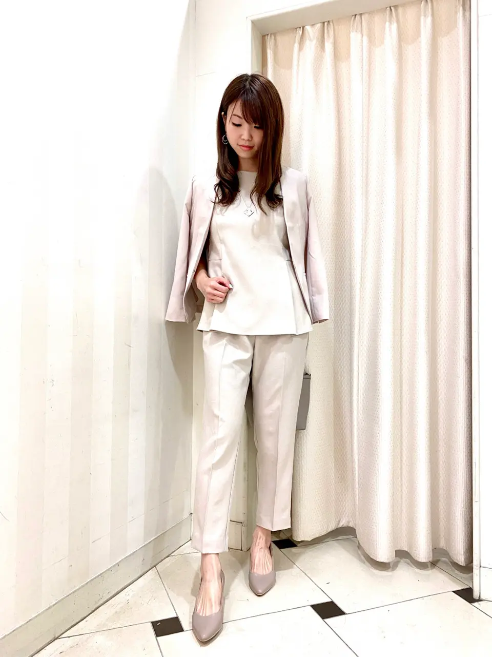 ANY SIS 金井 コーディネート画像