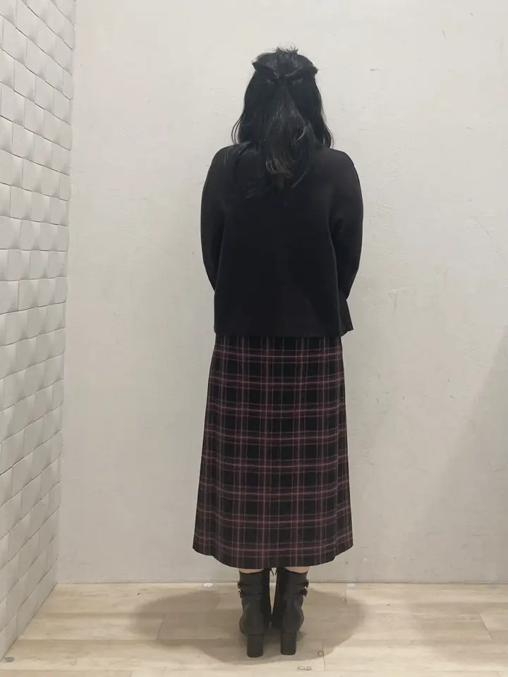 ANY SIS 川根　彩 コーディネート画像