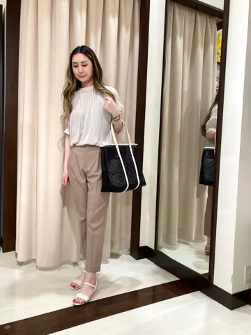 ANY SIS STAFF コーディネート画像