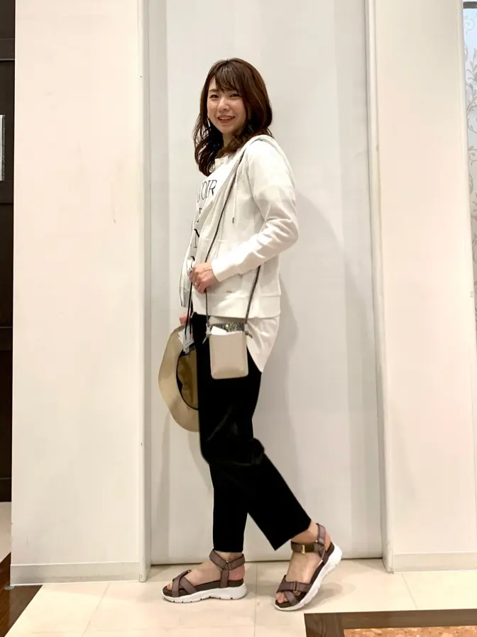 ANY SIS 横田 コーディネート画像