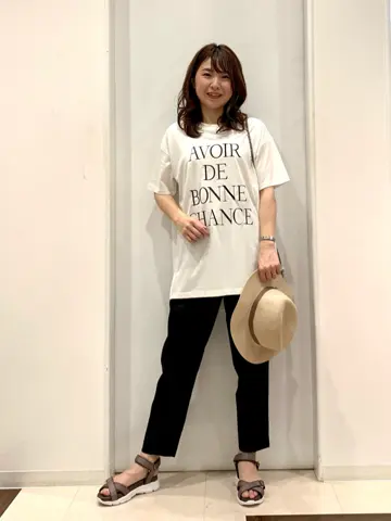 ANY SIS 横田 コーディネート画像