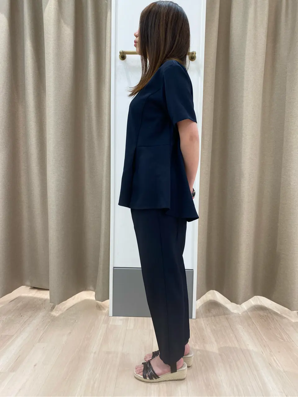 ANY SIS 安東 コーディネート画像