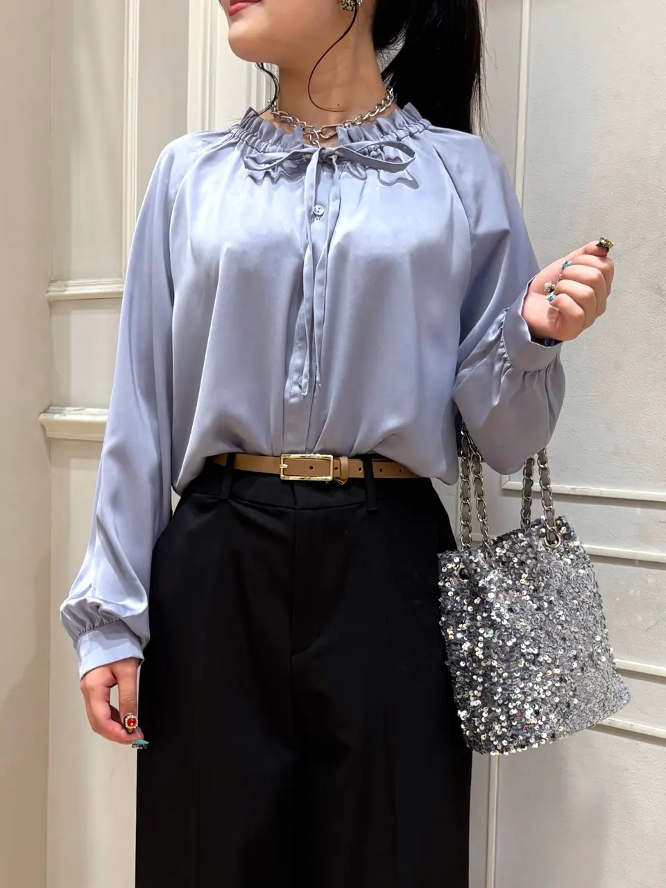 ANY SIS erika コーディネート画像