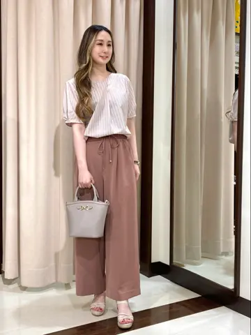 ANY SIS STAFF コーディネート画像