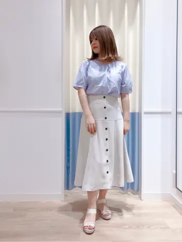 ANY SIS スタッフ コーディネート画像