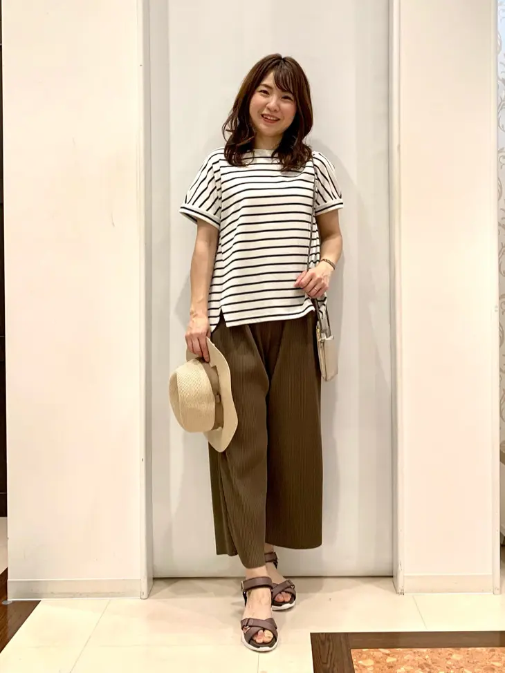 ANY SIS 横田 コーディネート画像