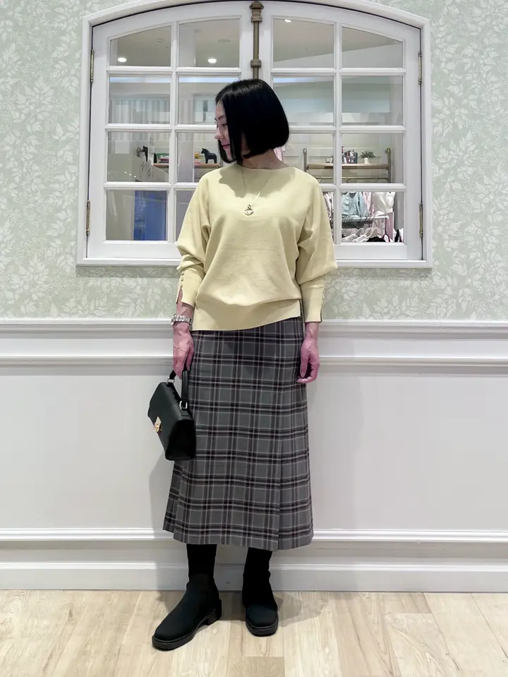 ANY SIS MIKA コーディネート画像