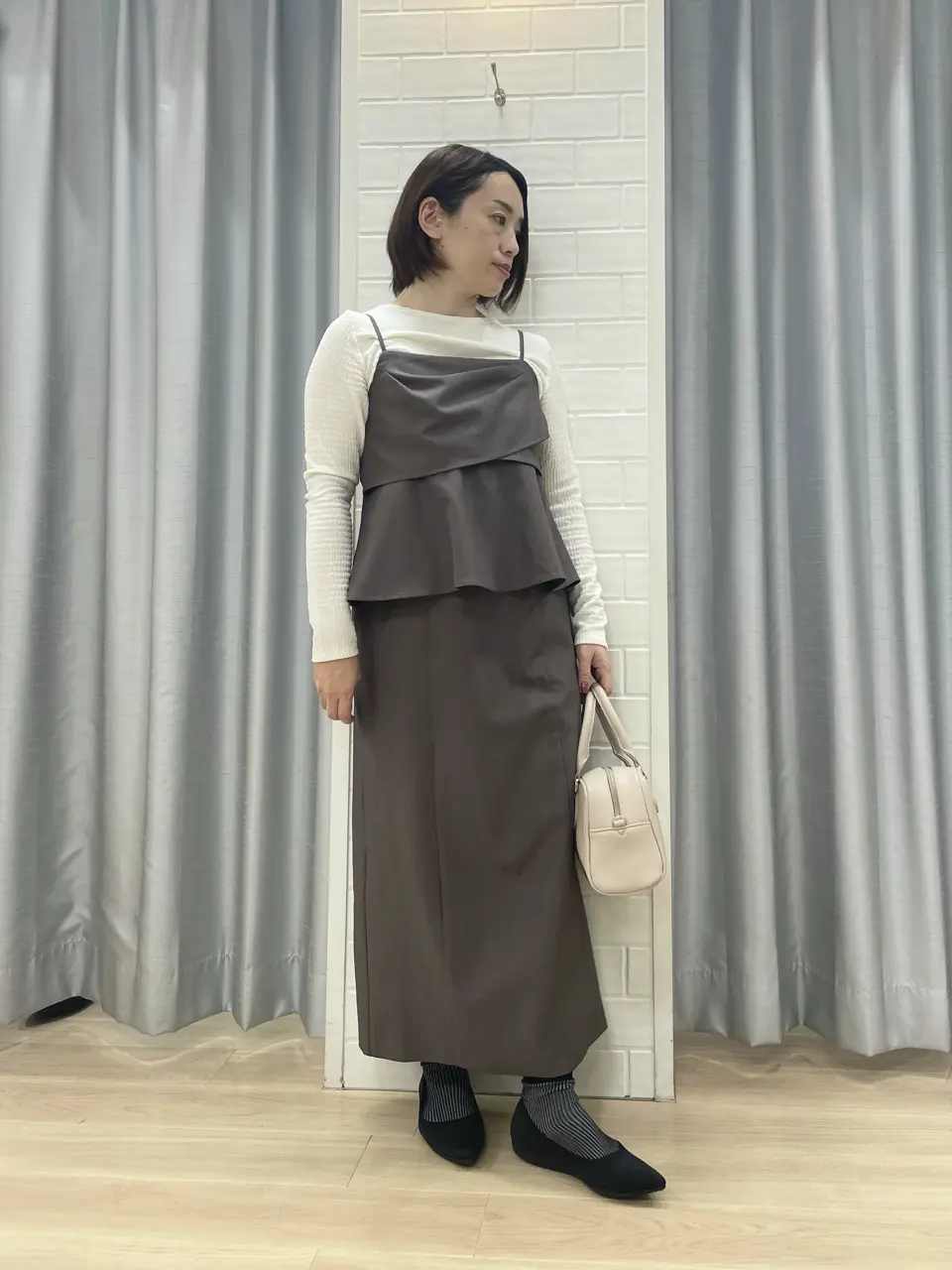 ANY SIS 丸岡 コーディネート画像