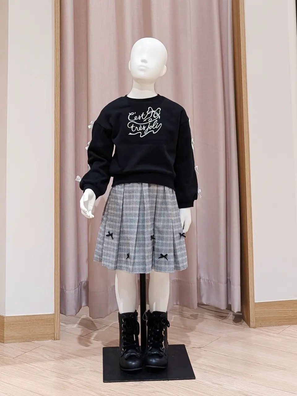 ANY 奥原 コーディネート画像